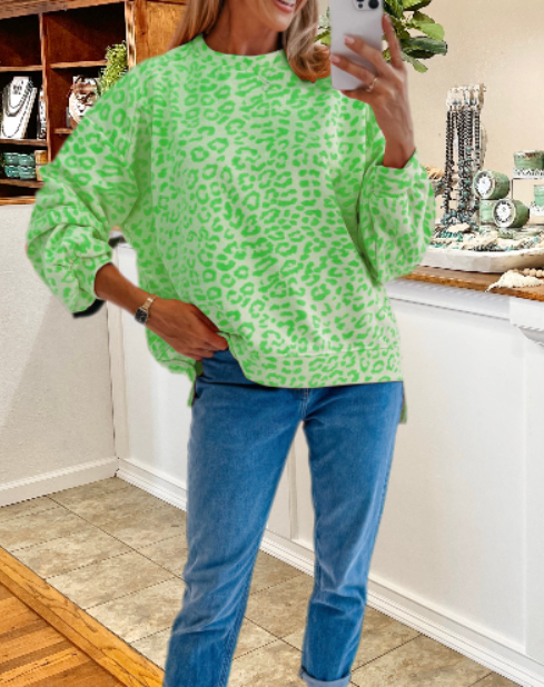 Leopard Print Crew Neck Sweatshirt